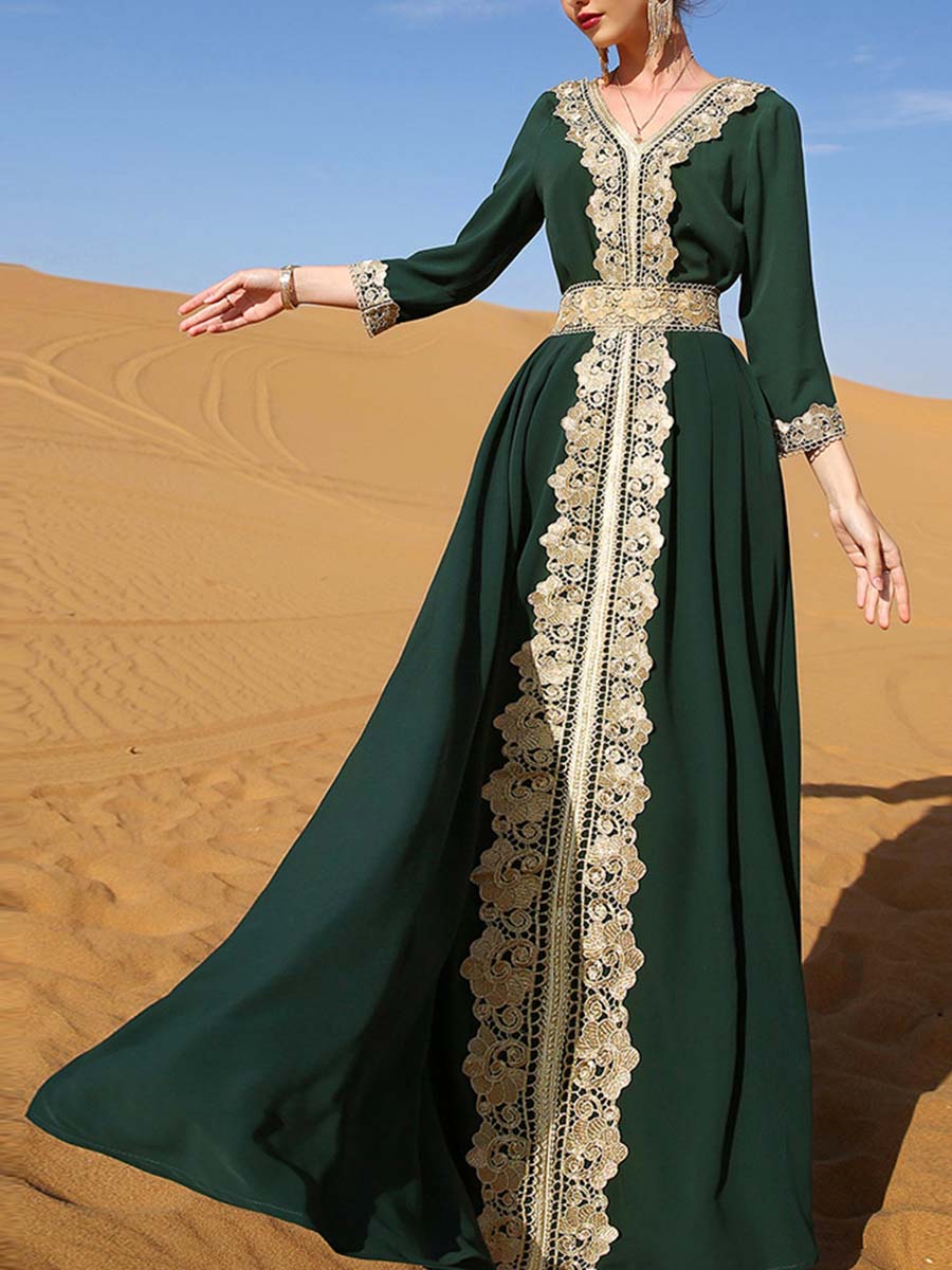 Robe magnifique de vacances rétro élégante en dentelle brodée 