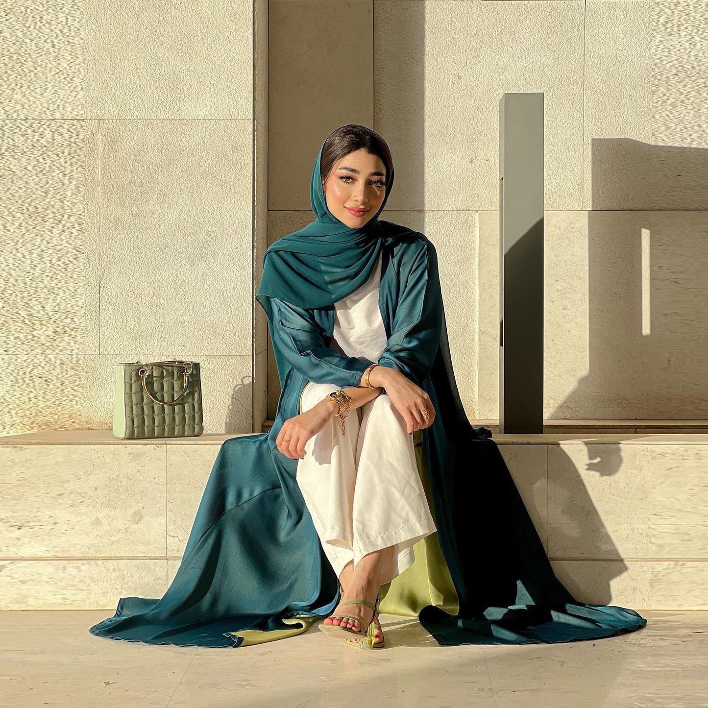 Robe en mousseline de soie de couleur unie pour femmes, Abaya ouverte