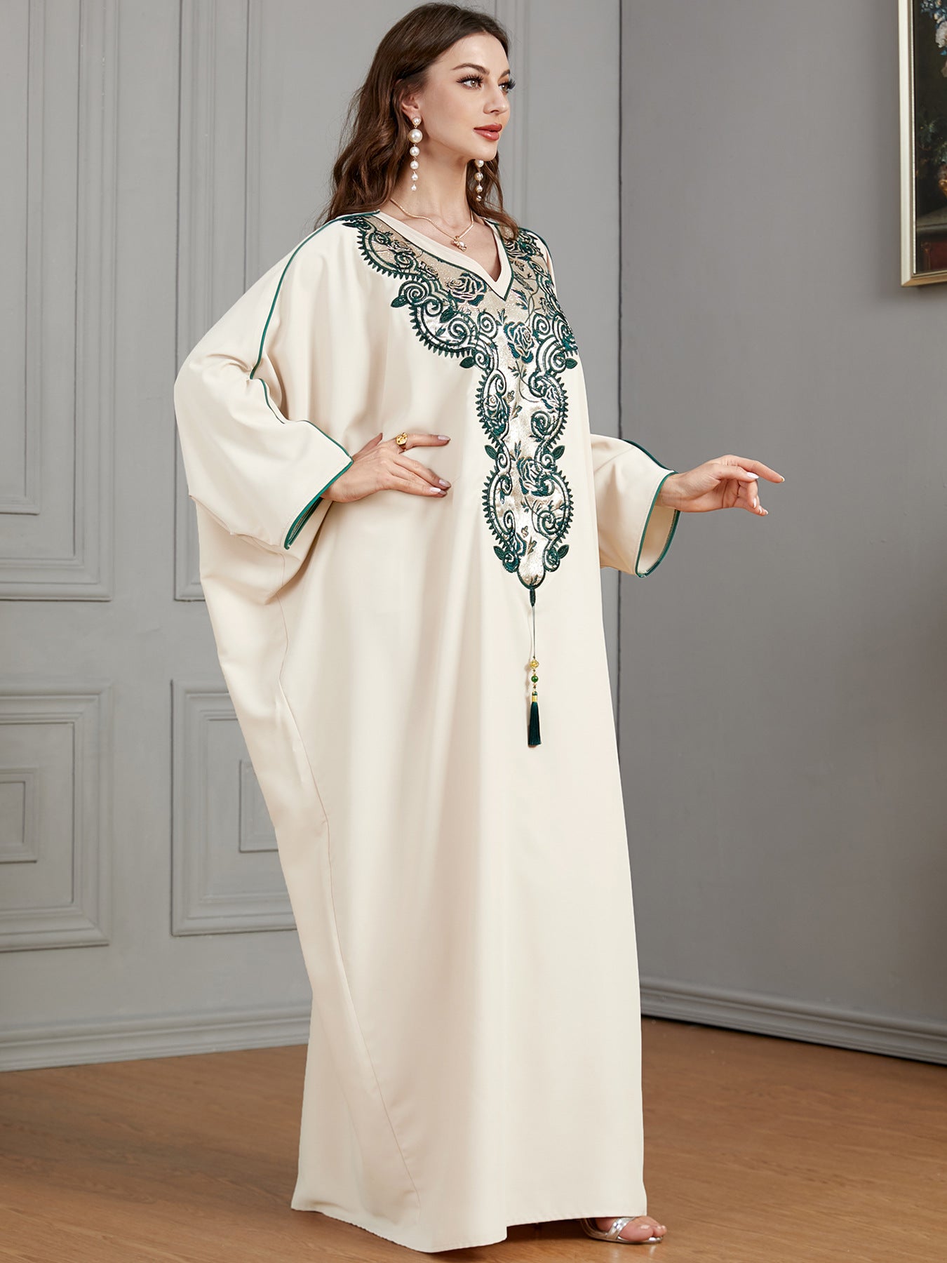 Embroidered Batwing Sleeve Casual White Dress
