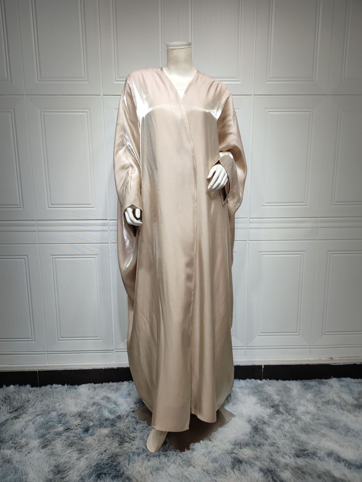 Women's Bright Silk Satin Bat-sleeved Robe