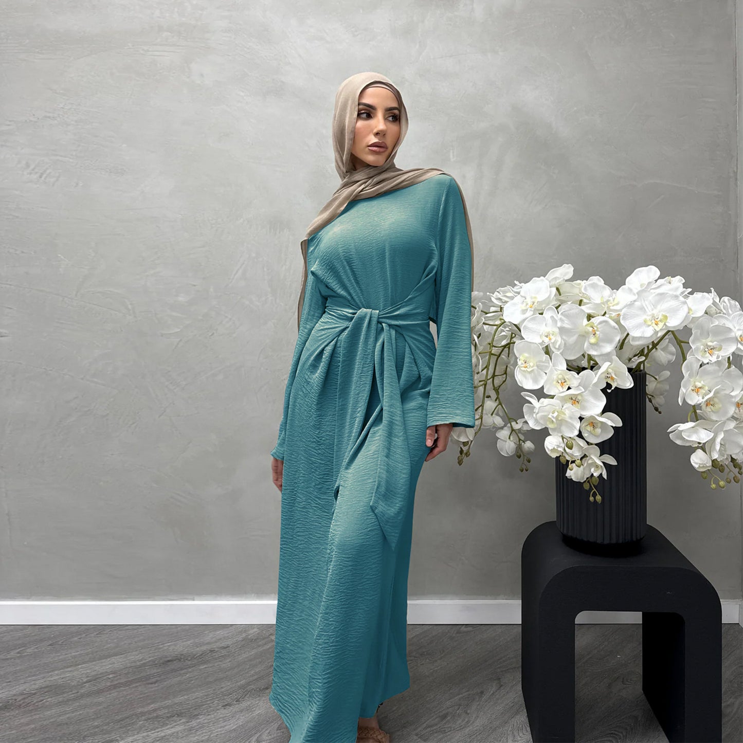 Women's Lace-up Elegant Abaya Dress