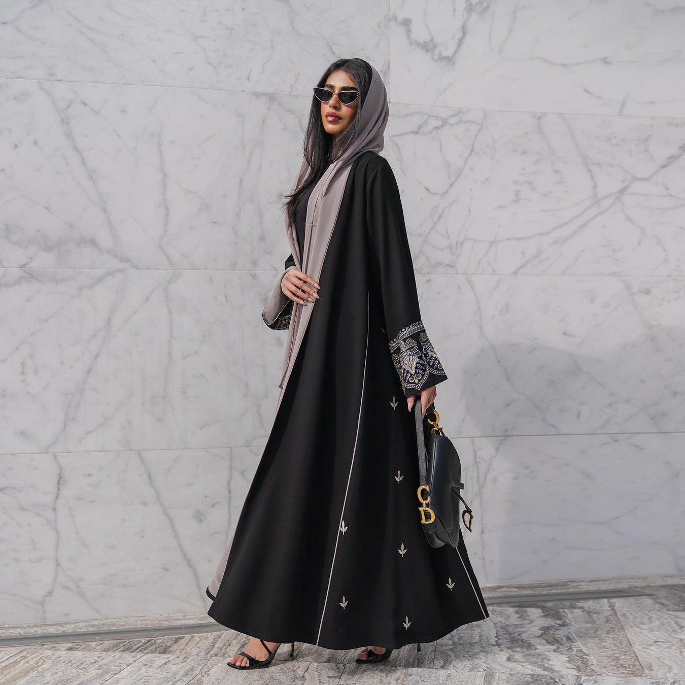 Fashion Embroidery Abaya Black Robe