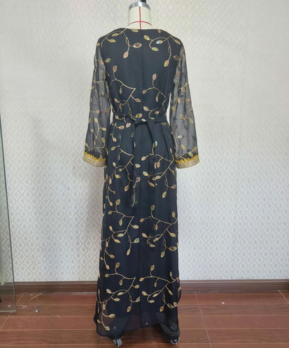 Women's Embroidered Appliqué Dress