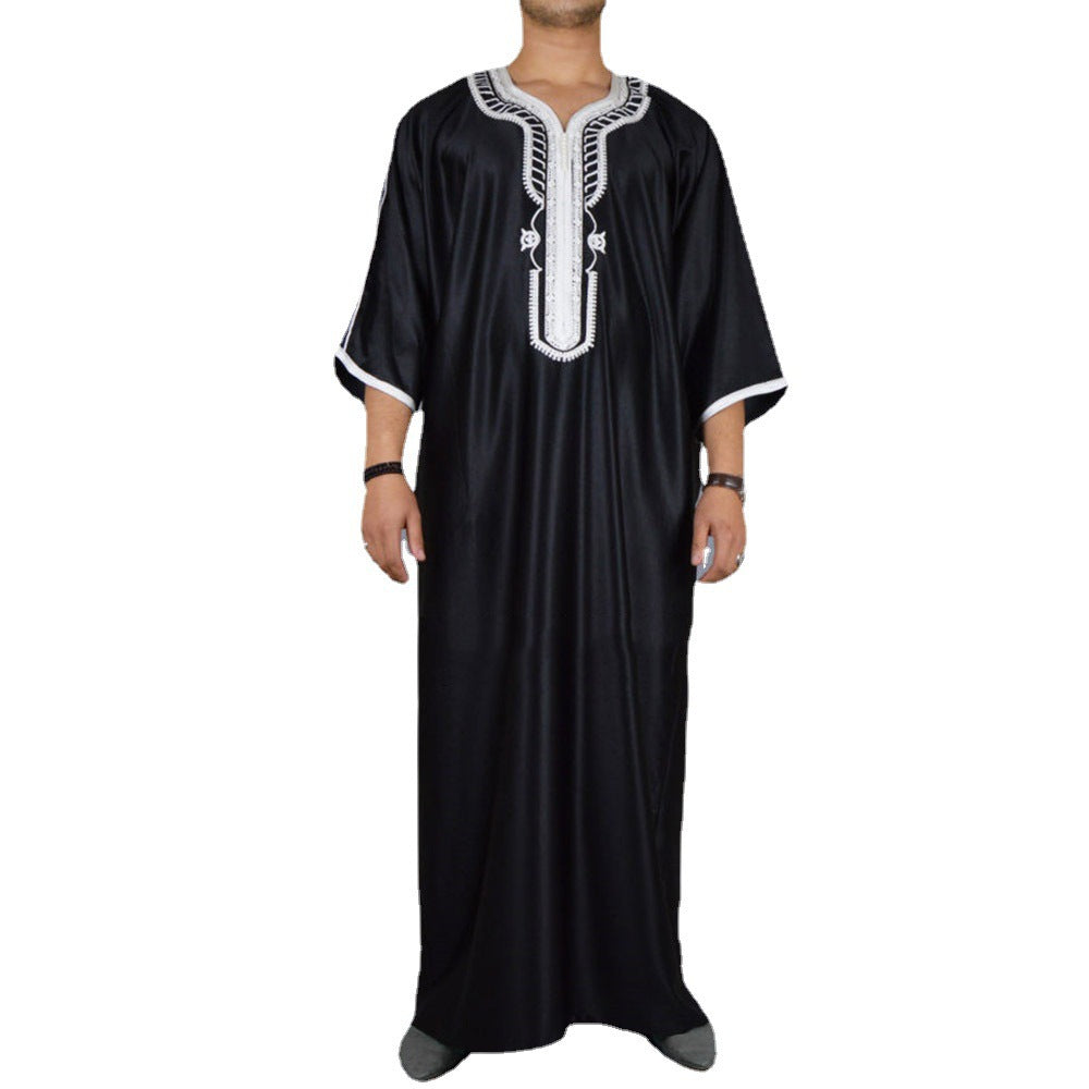 Men's Mid-sleeved Embroidered Robe