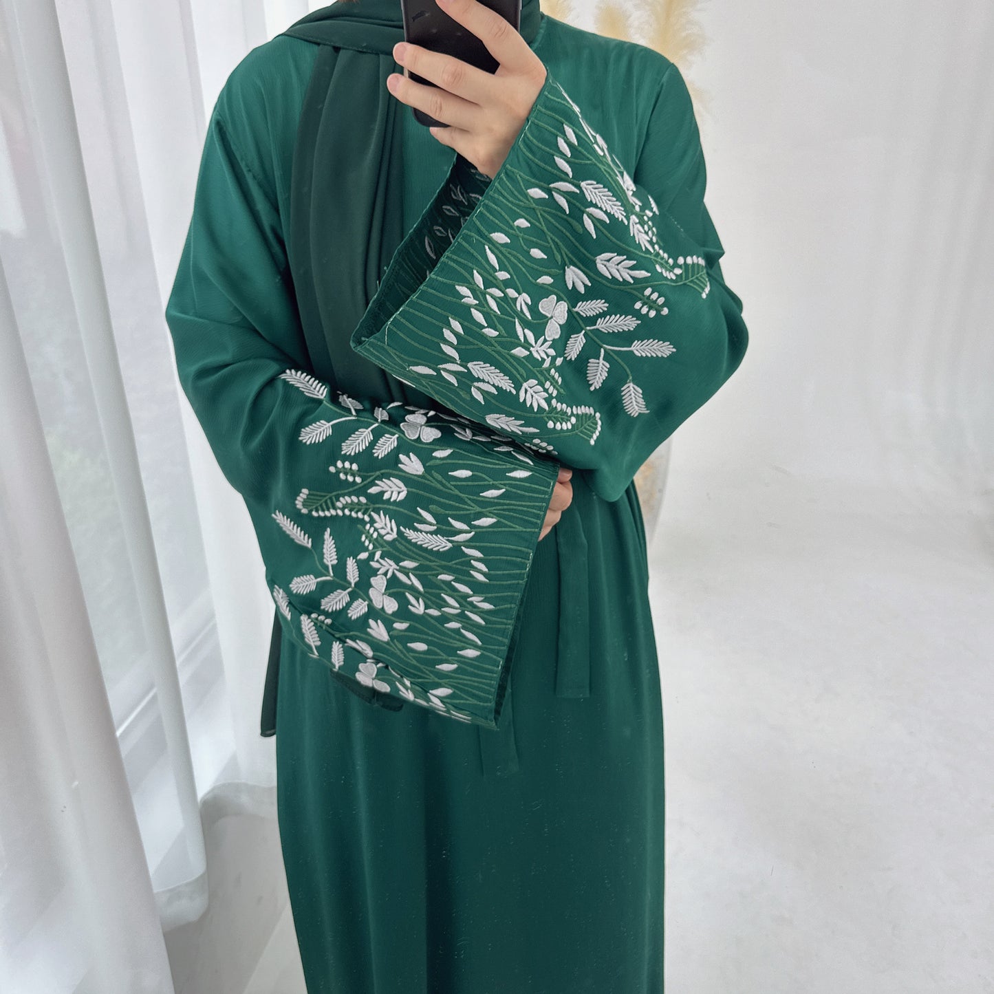 Dubai Leaf Embroidery Elegant Dress