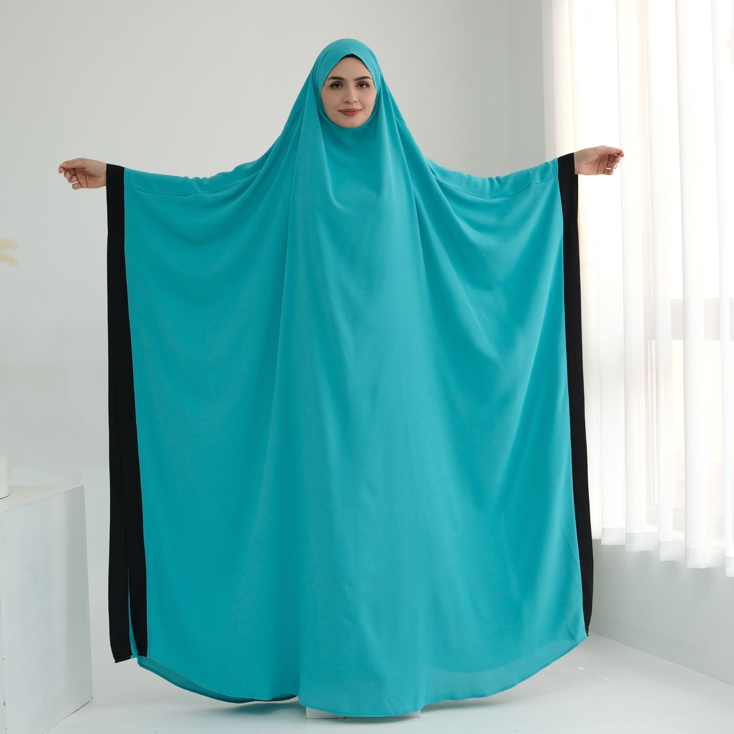 Women's Color-block Trimmed Modest Hijab Dress