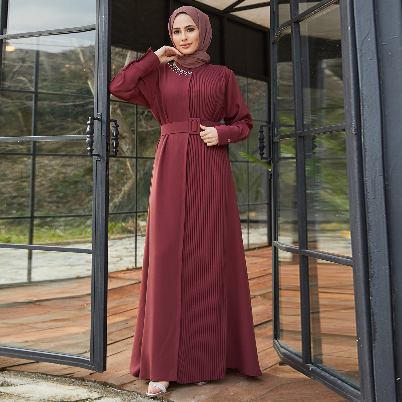 Beaded Pleated Slim Fit Abaya Dress