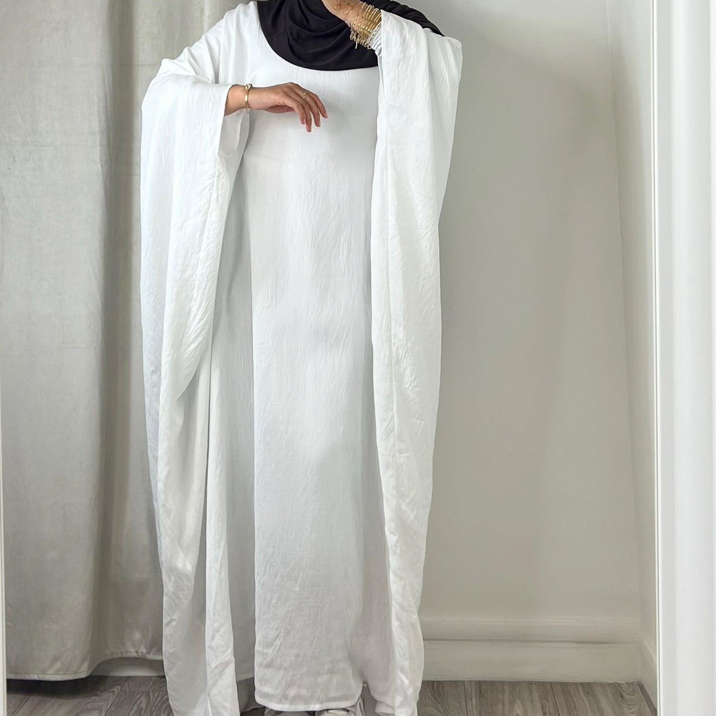 Women's Waist-cinching Dolman Sleeve Abaya Dress