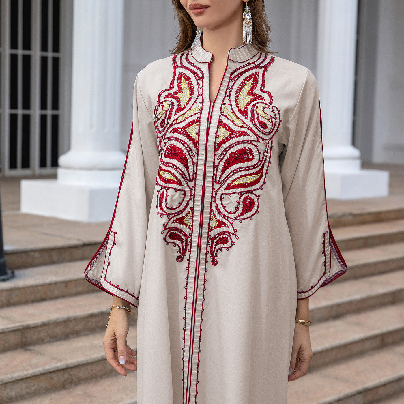 Women's Long-sleeved Embroidered Dress