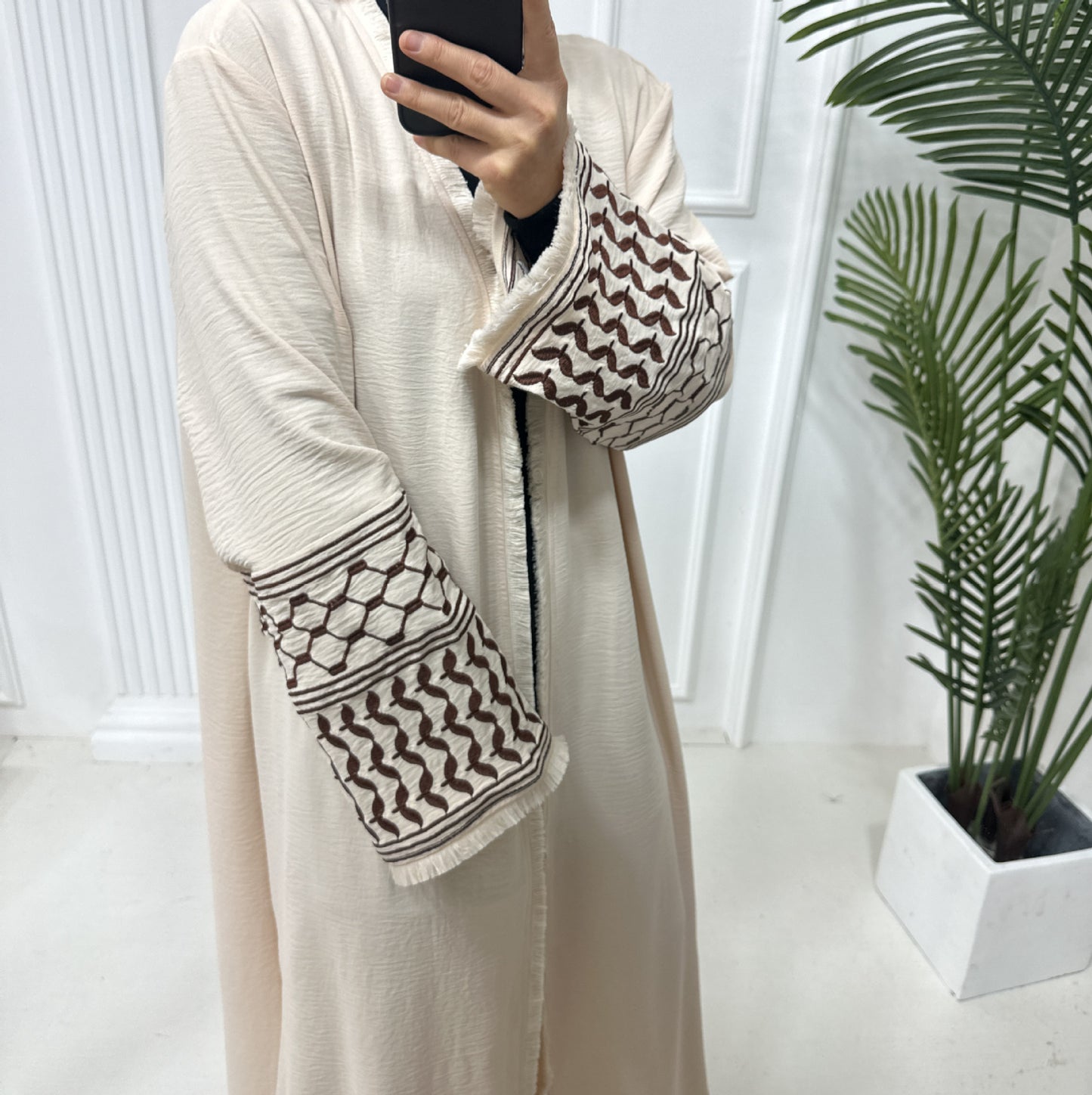 Women's Embroidered Fringed Muslim Robe