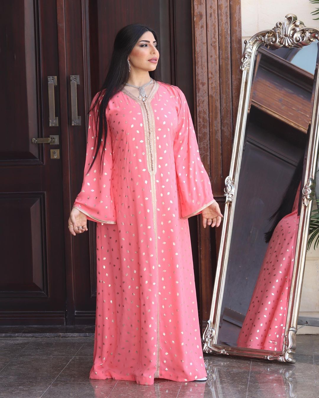 Women's Pink V-neck Jalabiya Dress