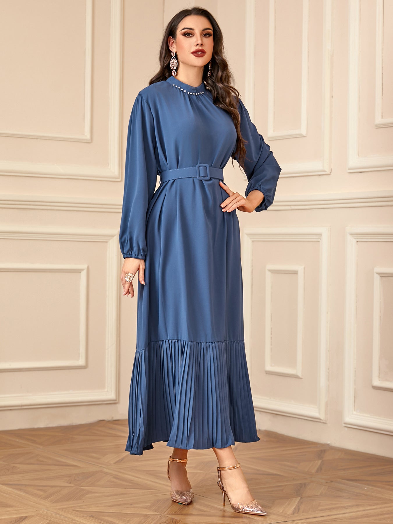 Elegant Beaded Pressed Pleated Waist-cinching Dress