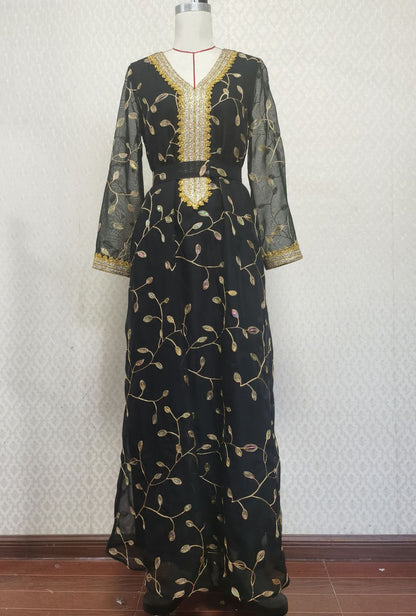 Women's Embroidered Appliqué Dress