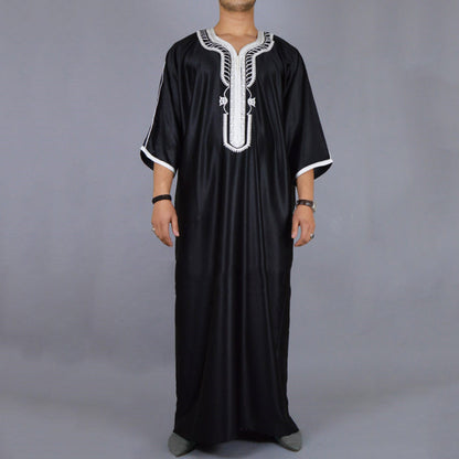 Men's Mid-sleeved Embroidered Robe