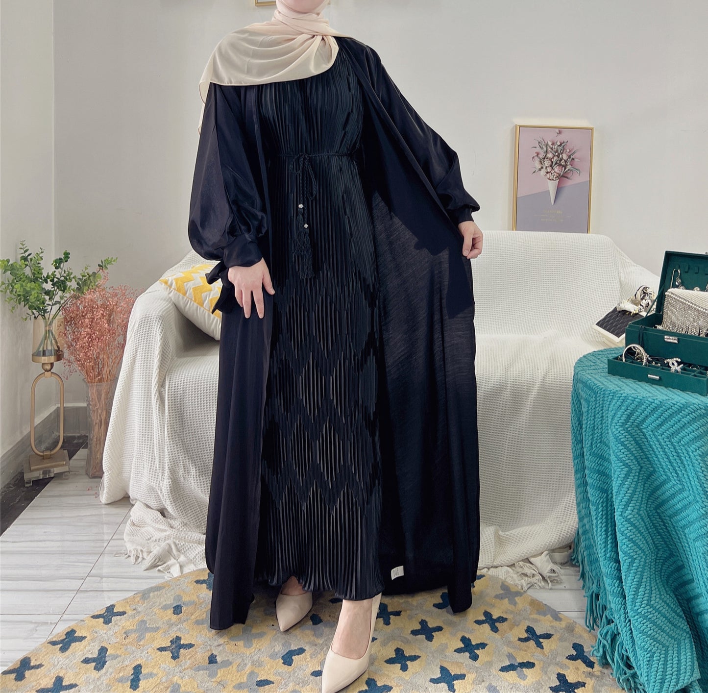 Bubble Sleeve Robe